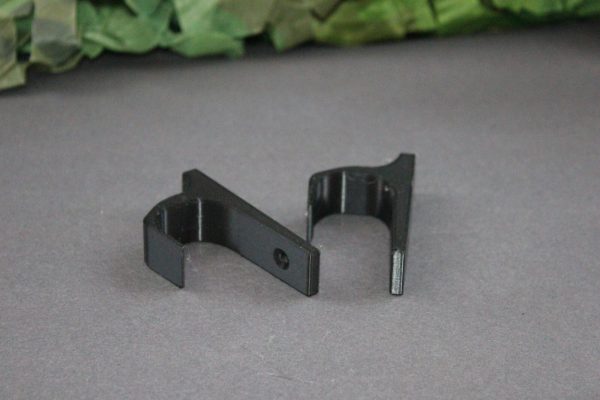 Small Universal Wall Mount Shotgun/Rifle Gun Rack Display Storage Hooks - Image 3