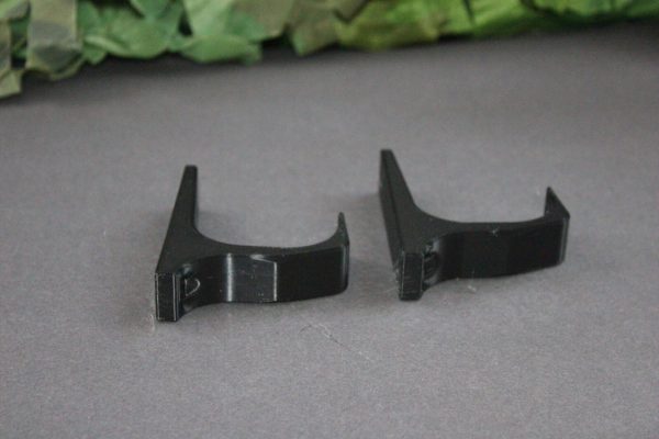 Large Universal Wall Mount Shotgun/Rifle Gun Rack Display Storage Hooks - Image 2